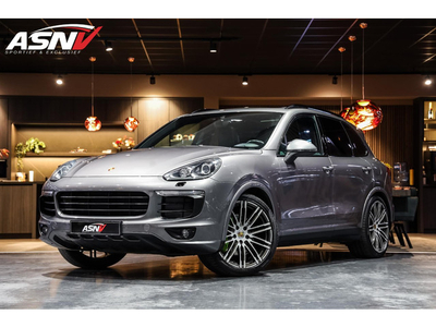 Porsche Cayenne 3.0 S E-Hybrid, 416 PK, Pano/Dak, 14/Way/Seats, Luchtvering, Bose, Sport/Chrono, Trekhaak, 165DKM!!