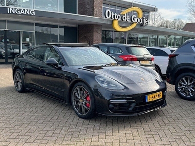 Porsche Panamera 4.0 GTS / Panoramadak / 360Camera / Head-up / Softclose / Burmester / Standverwarming / Nachtzicht / Matrix LED / ACC / DAB / Dodehoek / Stuurverwarming / Keyless