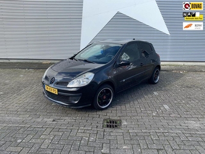 Renault Clio 1.2-16V Business Line Airco Sportvelgen