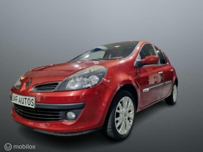 Renault Clio 1.2-16V Rip Curl Airco 5drs zuinig stoer! Apk