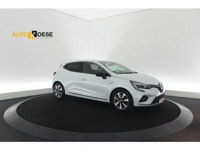 Renault Clio 1.6 E-Tech Hybrid 140 Serie Limitée Camera