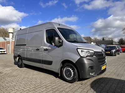 Renault Master T35 2.3 dCi 180 L2H2 Energy 3-Pers