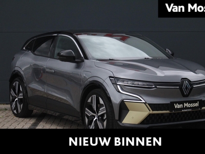 RENAULT MEGANE E-TECH EV60 Optimum Charge Iconic 220pk | Draadloze Carplay | Leder | Stoel- en stuurverwarming | Adaptieve Cruise Control | Harman Kardon