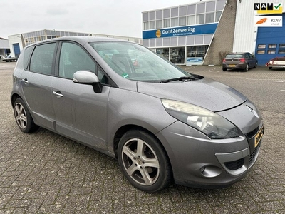 Renault Scénic 1.6 Celsium / 2010 lpg