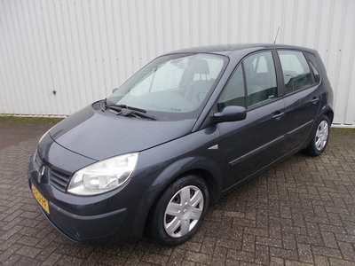 Renault Scénic 2.0-16V Dynamique Comfort ( APK 20-11-2024 )