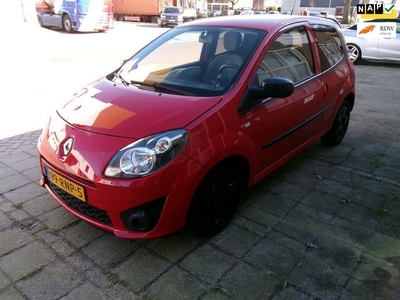 Renault Twingo gereserveerd