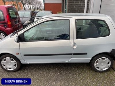 Renault Twingo 1.2 Hélios Quickshift 5 KM 49000 NAP