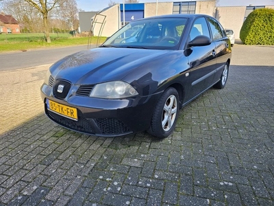 SEAT Ibiza 1.4-16V Reference Automaat motor defect