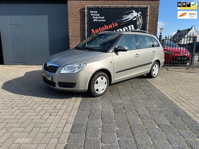 Skoda Fabia Combi 1.2-12V Comfort*Airco*Cruise