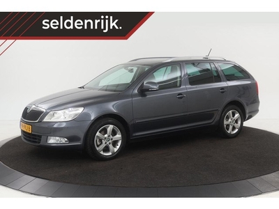 Skoda Octavia 1.2 TSI Elegance Trekhaak Navigatie