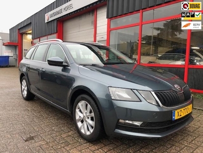 SKODA OCTAVIA Combi 1.0 TSI Greentech Ambition Business