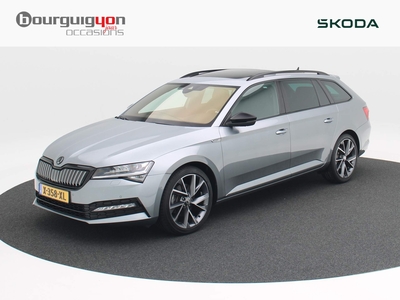 SKODA SUPERB Combi 1.4 TSi 218 Pk DSG iV Sportline | Panoramadak | 19 Inch | Trekhaak | Full LED | Canton Audio