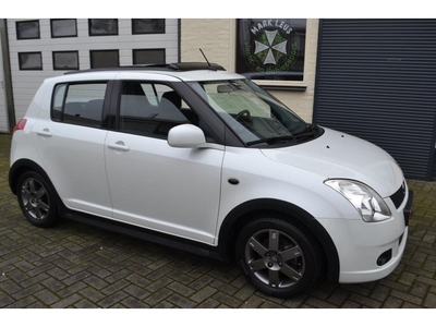 Suzuki Swift 1.3 Shogun Panoramadak/Camera enz