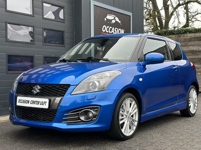 Suzuki Swift 1.6 SPORT EDITION / ECC / KEYLESS GO / XENON