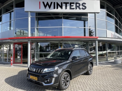 Suzuki Vitara 1.5 Hybrid Style Demo model met 6 jaar