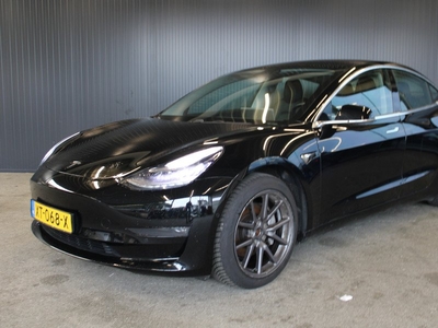 Tesla Model 3 Long Range 75 kWh - € 17.750,- NETTO! - FSD Autopilot - Pano - Camera - Leder