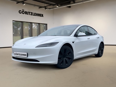 Tesla Model 3 RWD 60 kWh Inclusief winterbanden (bj 2023)