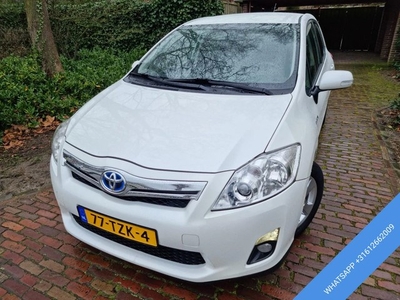 Toyota Auris 1.8 Full Hybrid Business Navi/Camera