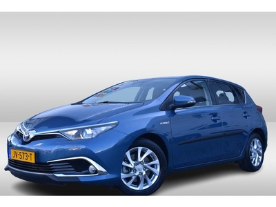 Toyota Auris 1.8 Hybrid Executive (bj 2016, automaat)