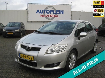 Toyota Auris 2.0 D-4D Luna Business zeer complete Auris met