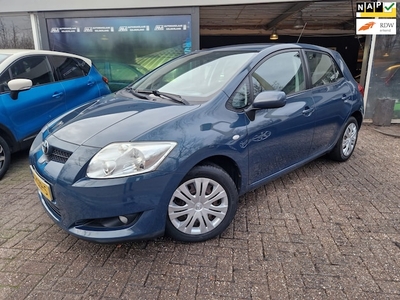 Toyota Auris Benzine