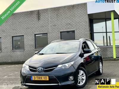 Toyota Auris Touring Sports 1.8 Hybrid AspirationCamera LED