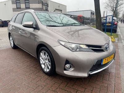 Toyota Auris Touring Sports 1.8 Hybrid Lease Automaat