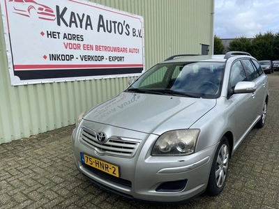 Toyota Avensis wagon 2.0 D-4D-F Terra NIEUWE APK (bj 2009)