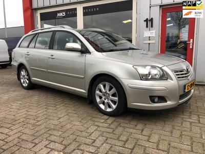 Toyota Avensis Wagon 2.4 VVTi Luna Automaat