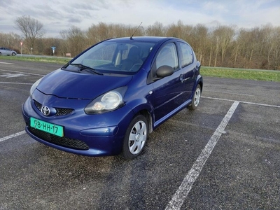 Toyota Aygo 1.0-12V