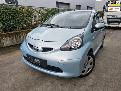 Toyota Aygo 1.0-12V + 5 DEURS NAP 32.000 KM NL AUTO