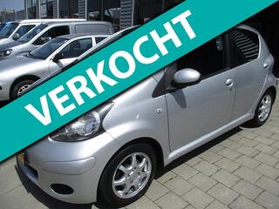 Toyota AYGO 1.0-12V Comfort Navigator//AIRCO//NAVIGATIE//GEEN IMPORT AUTO