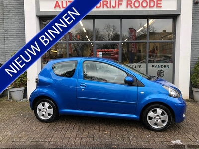 Toyota Aygo 1.0-12V Dynamic Blue AIRCO,NAP,AUTOMAAT !!