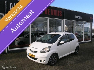 Toyota Aygo 1.0-12V Dynamic Navigator