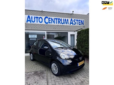 Toyota Aygo 1.0-12V + Mooi onderhouden