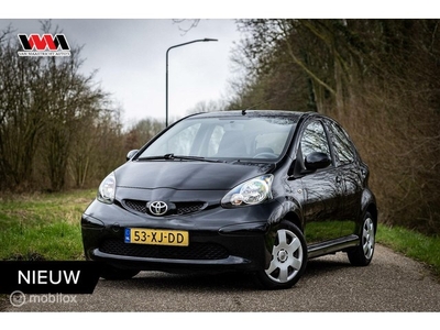 Toyota Aygo 1.0-12V Sport VERKOCHT !