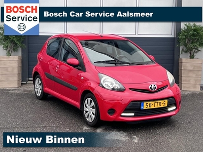 Toyota Aygo 1.0 VVT-i Aspiration / AIRCO / AUTOMAAT / NAP /