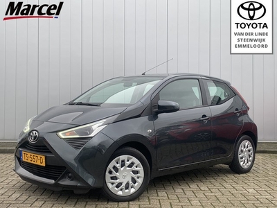 Toyota Aygo 1.0 VVT-i X-Play NL Auto Dealer Onderhouden