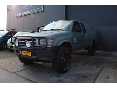 Toyota HiLux 2.4 Turbo 4WD Xtra cabine