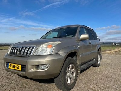 Toyota Land Cruiser 3.0 D-4D Executive HR Blind Van BTW