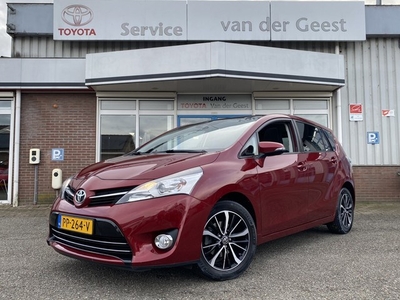 Toyota Verso 1.8 VVT-i SkyView Edition (bj 2017, automaat)