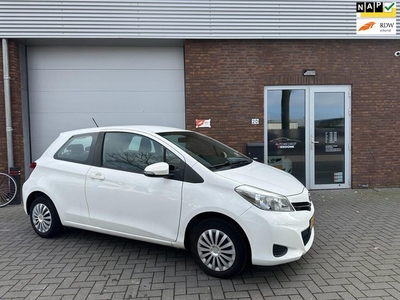 Toyota Yaris 1.0 VVT-i Comfort,Airco,NweApk,Camera