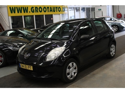 Toyota Yaris 1.3 VVTi Terra Airco, Trekhaak