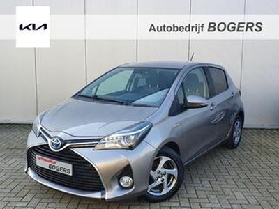 Toyota YARIS 1.5 Hybrid Lease Automaat Navigatie, Climate Control, Afn.Trekhaak, 15