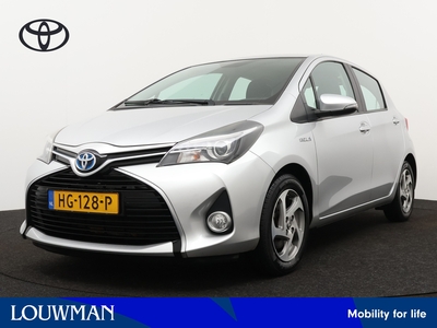 TOYOTA YARIS 1.5 Hybrid Lease | Navigatie | Design Pack | Camera | Trekhaak afneembaar |