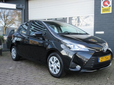 Toyota Yaris 1.5 VVT-i Active CAMERA/CRUISE/CLIMA/NAVI