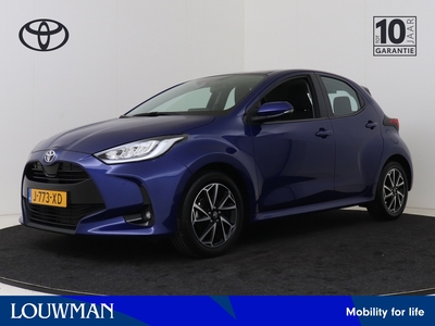 TOYOTA YARIS 1.5 VVT-i First Edition I Navigatie I Climate Control I Cruise Control Adaptief I Camera I 1e Eigenaar I LOUWMAN onderhouden I Keyless Entry/Start I