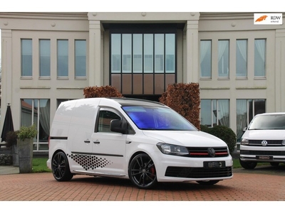 Volkswagen Caddy 2.0 TDI L1H1 BMT Trendline - GTI-interieur