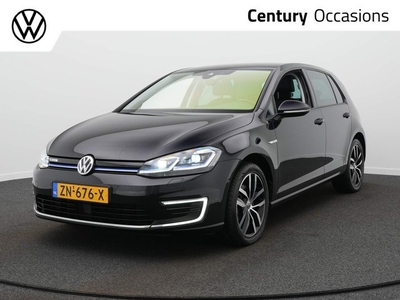 Volkswagen e-Golf e-Golf / Leer / Camera / Stoelverwarming