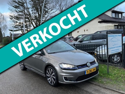 Volkswagen Golf 1.4 TSI GTE Pano/PDC/Boekjescompleet